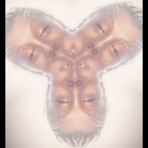 Meet your Posher, Roxana